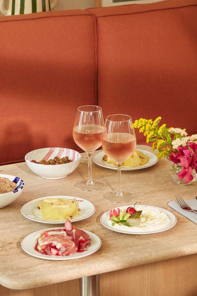 Okko Hotels Paris Rosa Parks מסעדה תמונה